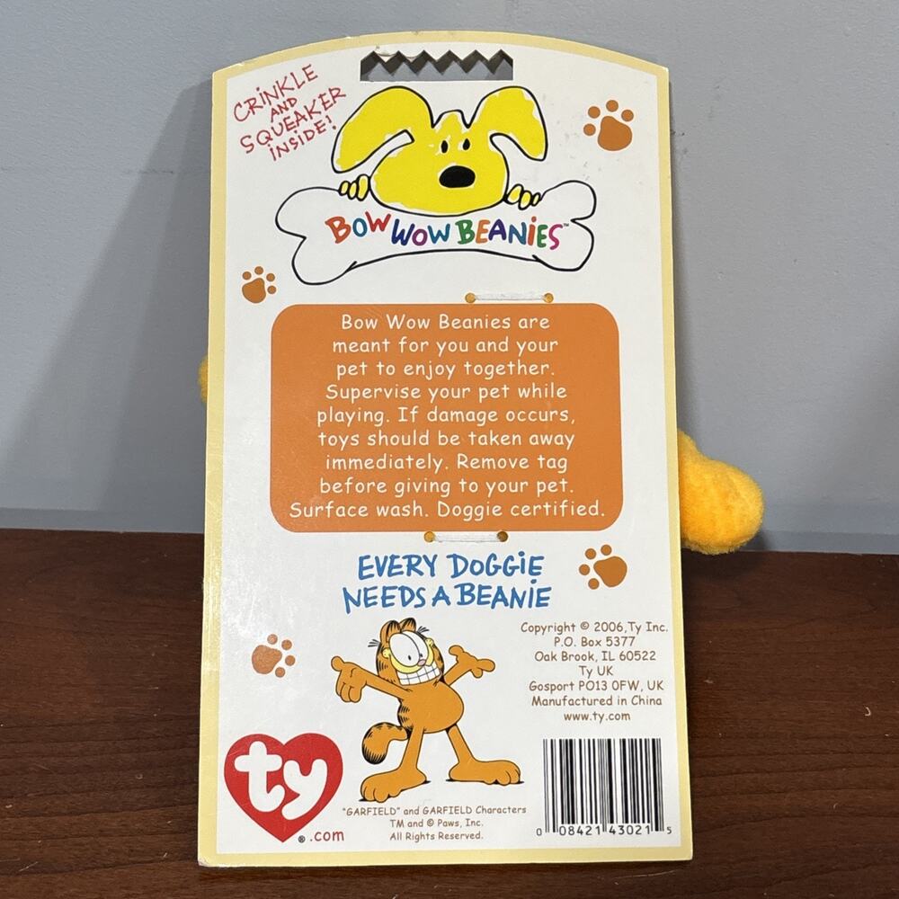 GARFIELD the Cat Bite Me - TY Bow Wow Beanie Babies - 7.5 inch - Dog Toy NEW - Picture 3 of 5